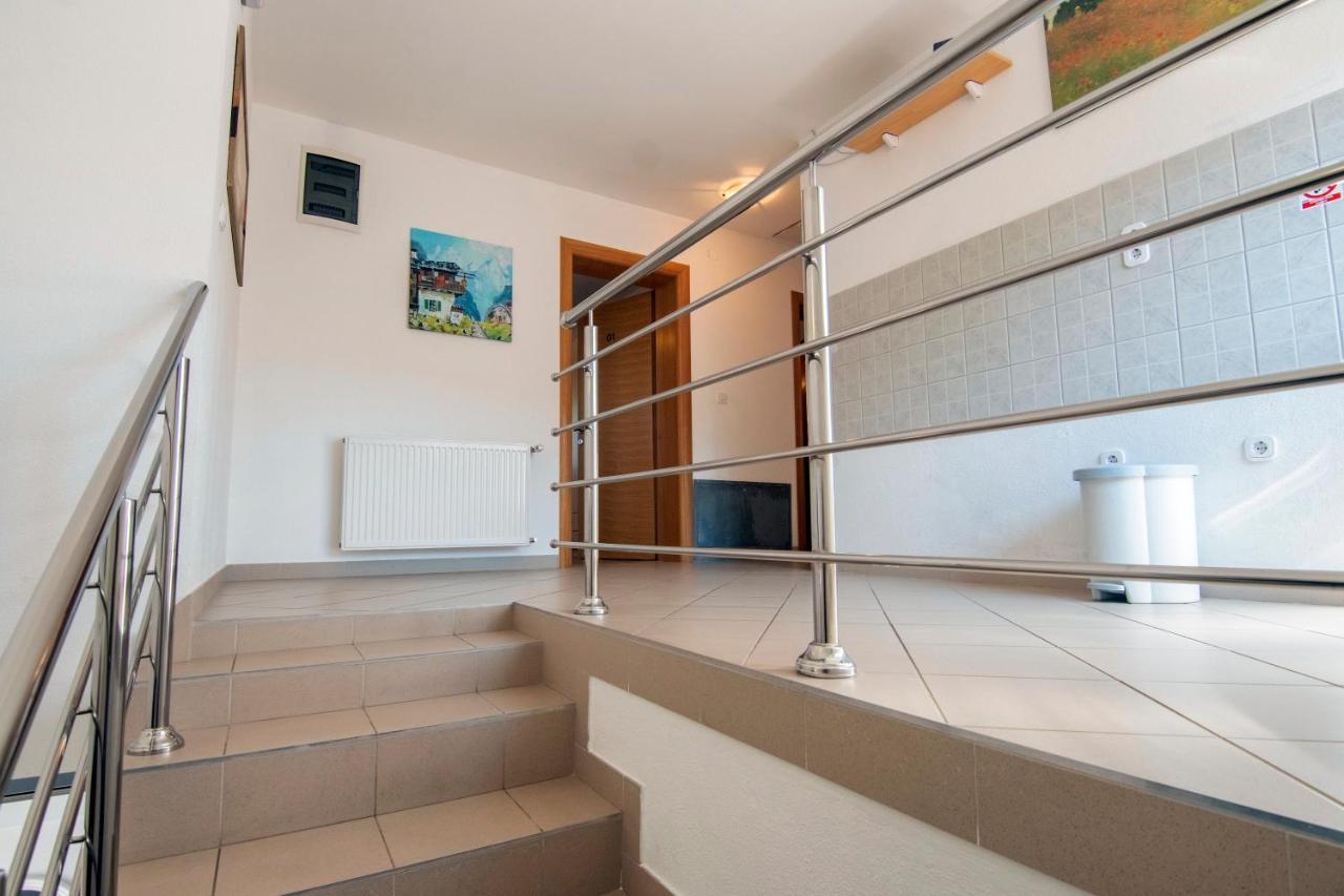 Soul Vacation Hotel Korenica Buitenkant foto